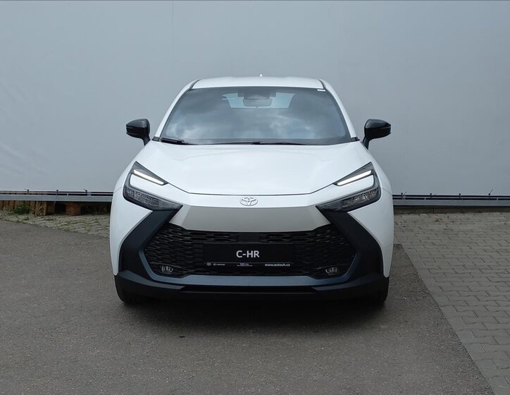 Toyota C-HR 4