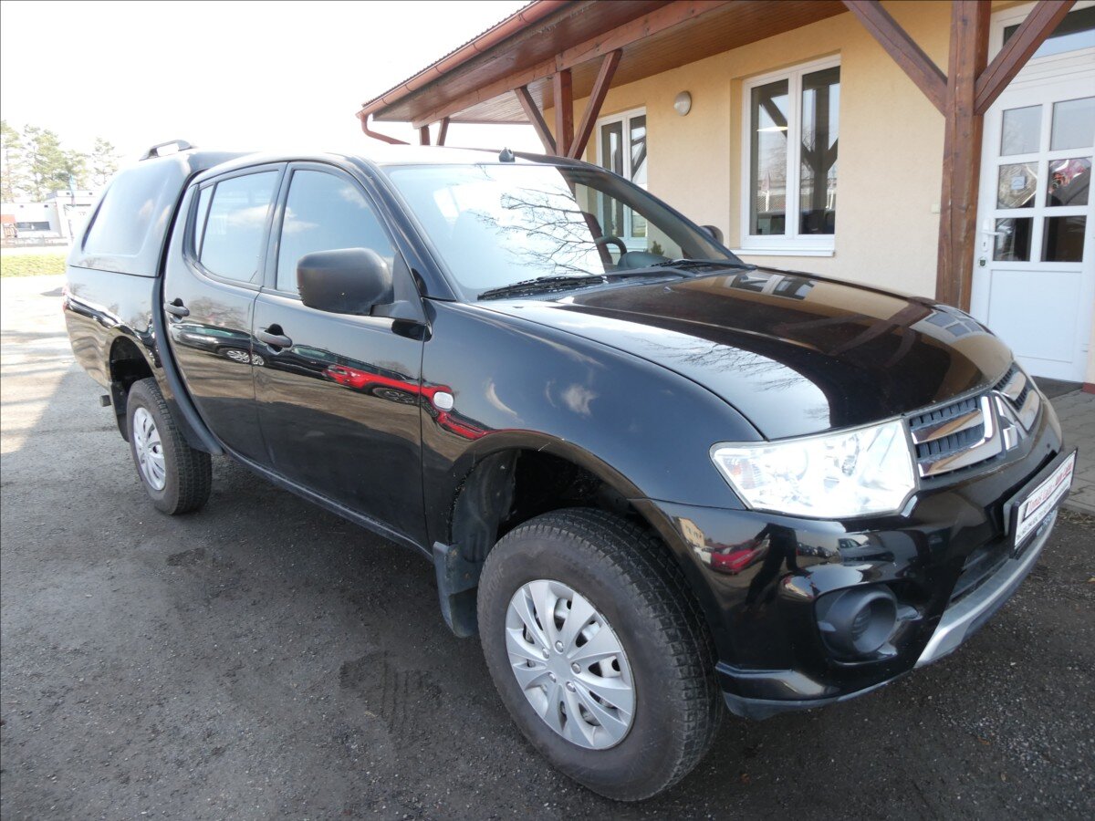 Mitsubishi L200 Pick-up 2,5 l 100 kw