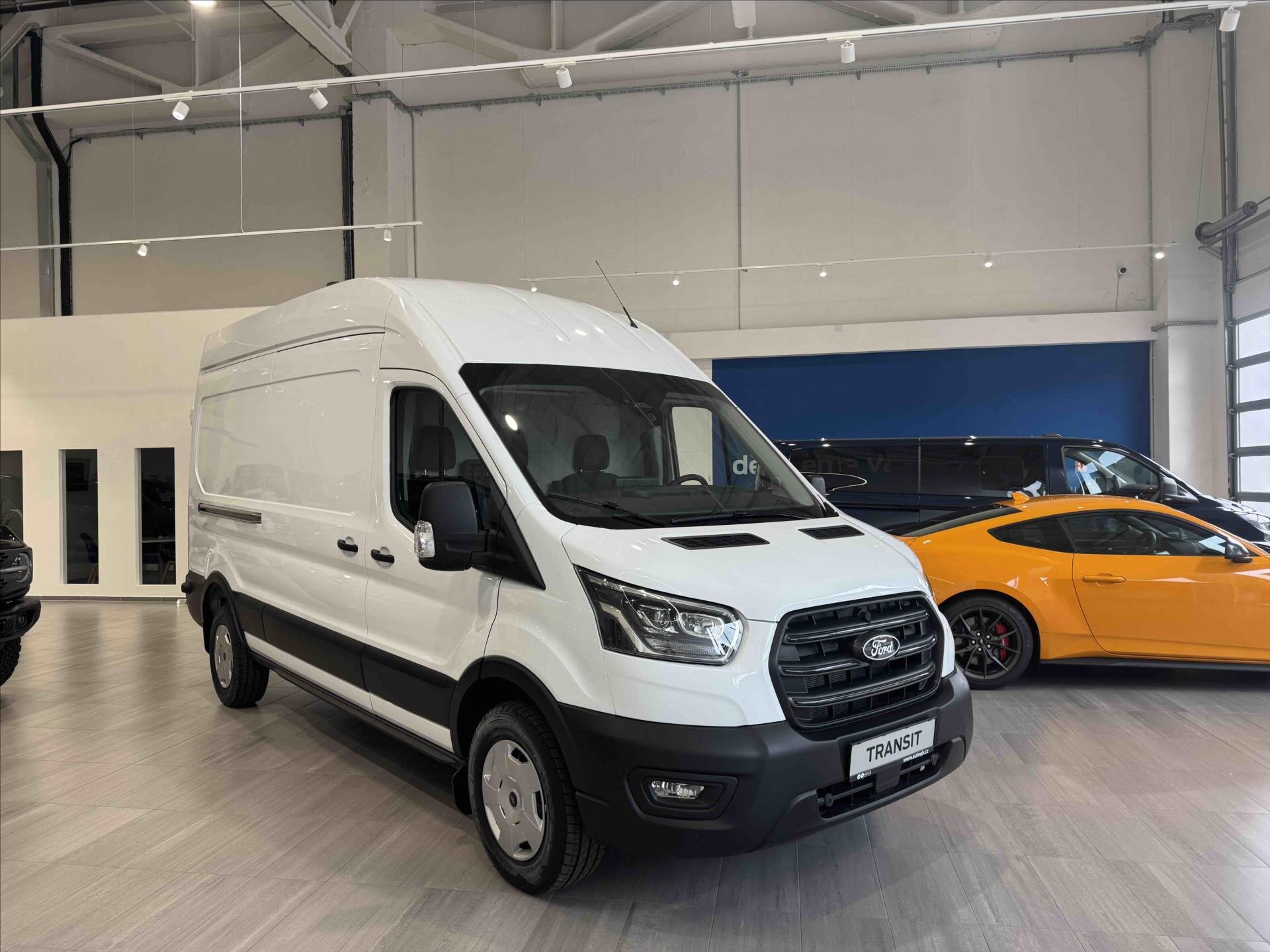 Ford Transit VAN / Minibus 2,0 l 121 kw