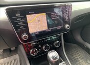 Škoda Superb Sedan / Limuzína 1,5 l 110 kw