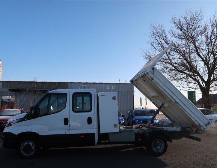 Iveco Daily Sklápěč 2,3 l 100 kw