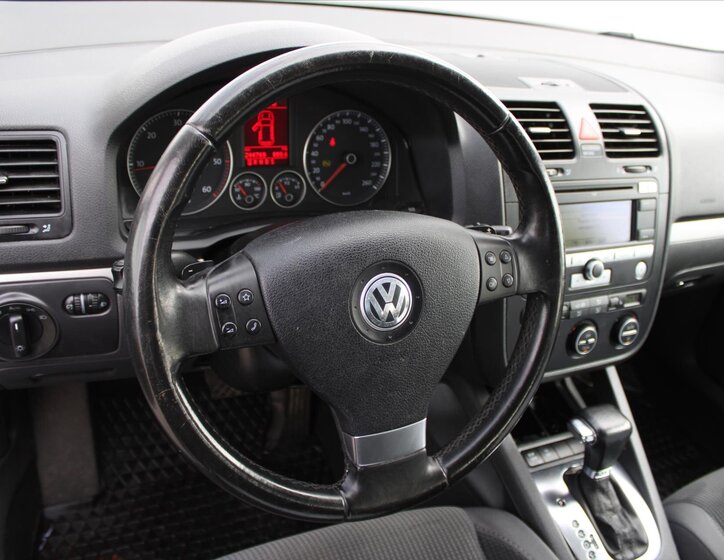 Volkswagen Golf Kombi 1,9 l 77 kw