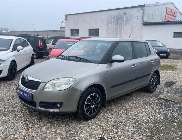 Škoda Fabia Hatchback 1,6 l 77 kw