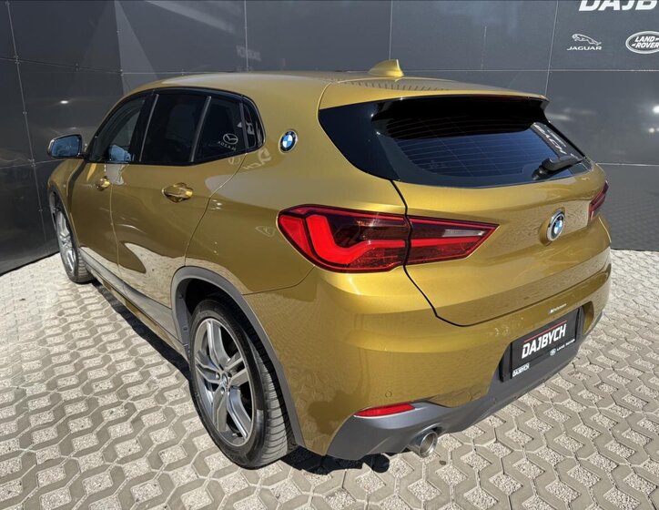 BMW X2 SUV / Terénní 1,5 l 103 kw