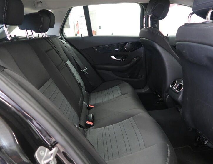 Mercedes-Benz Třídy C Kombi 1,6 l 118 kw