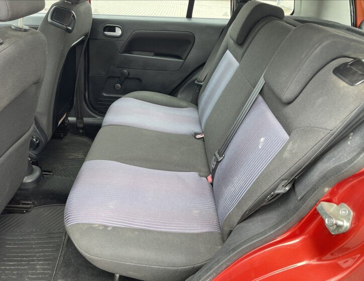 Ford Fusion Kombi 1,4 l 59 kw