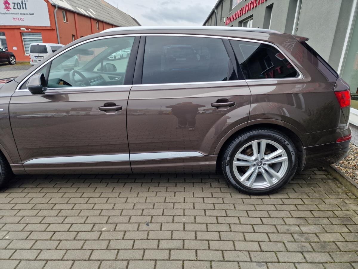 Audi Q7 SUV / Terénní 3,0 l 210 kw
