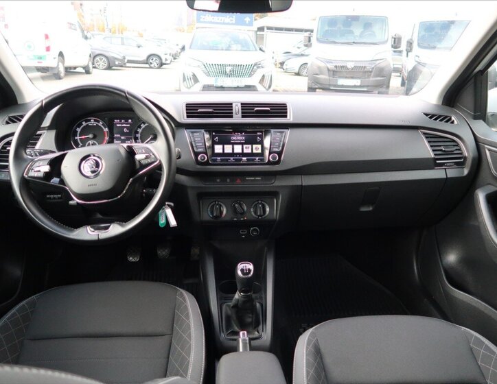 Škoda Fabia 12