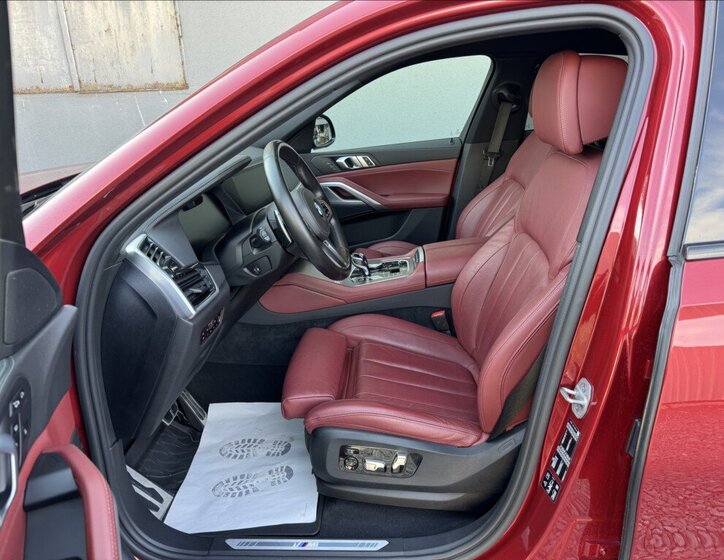 BMW X6 Sedan / Limuzína 3,0 l 210 kw