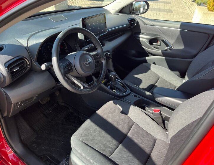 Toyota Yaris Hatchback 1,5 l 68 kw