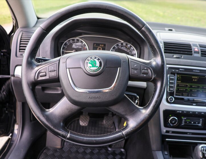 Škoda Octavia Kombi 2,0 l 103 kw