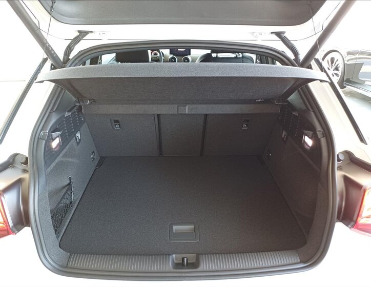 Audi Q2 SUV 1,5 l 110 kw