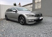 Volkswagen Passat 1