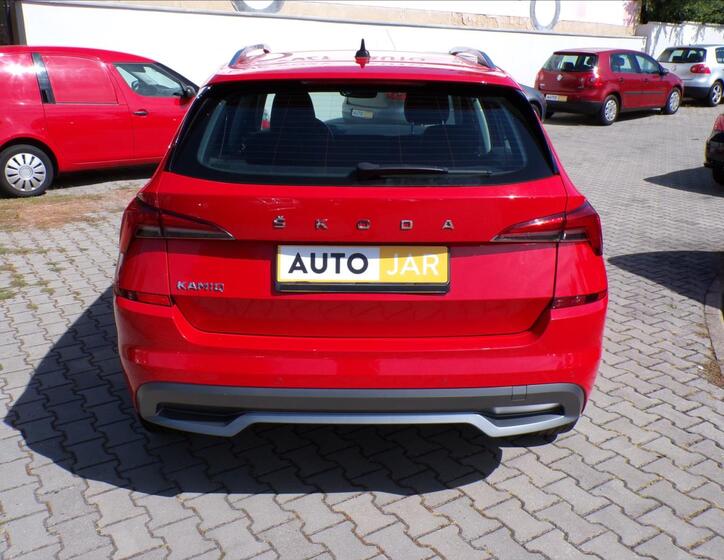 Škoda Kamiq 5