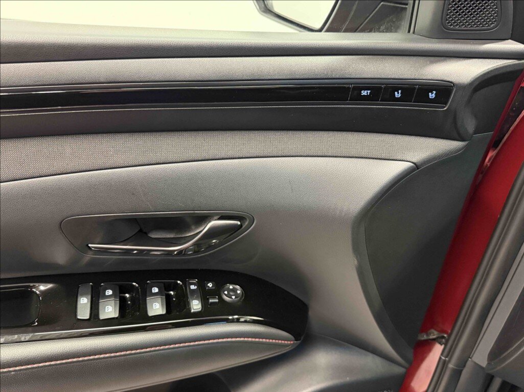 Hyundai Tucson SUV 1,6 l 169 kw