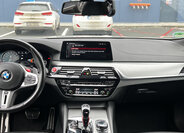 BMW M5 Sedan 4,4 l 447 kw