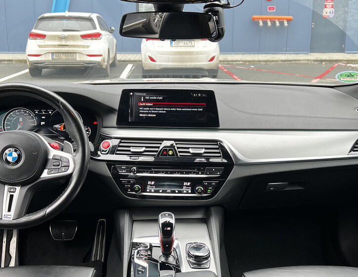 BMW M5 Sedan 4,4 l 447 kw