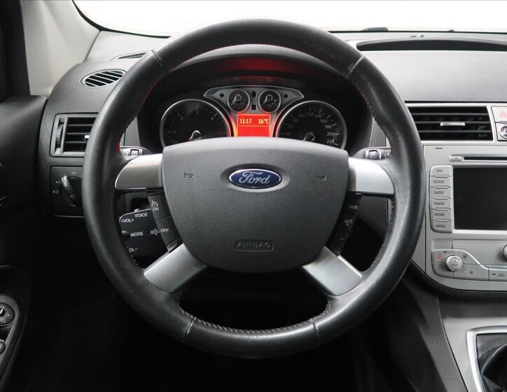 Ford Kuga SUV / Terénní 2,0 l 103 kw