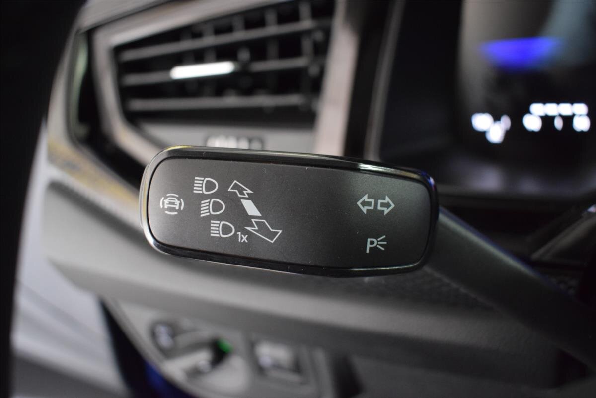 Volkswagen Taigo SUV / Terénní 999,0 85 kw