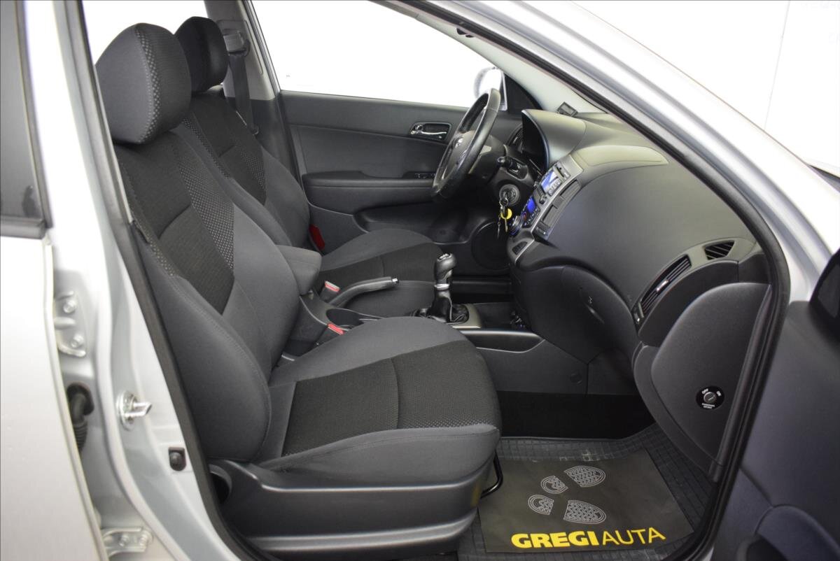 Hyundai i30 Kombi 1,6 l 92 kw