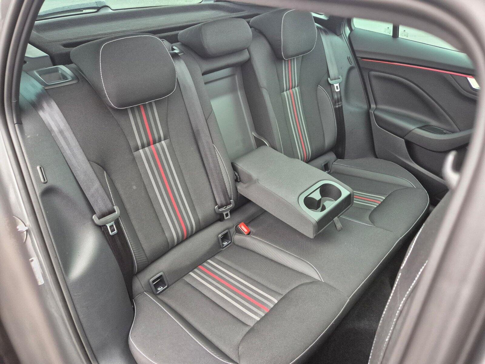 Škoda Scala Hatchback 1,0 l 85 kw