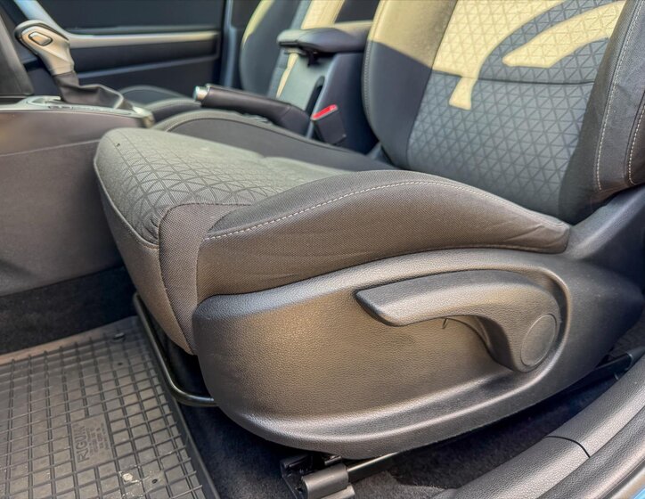 KIA Ceed Kombi 1,5 l 118 kw