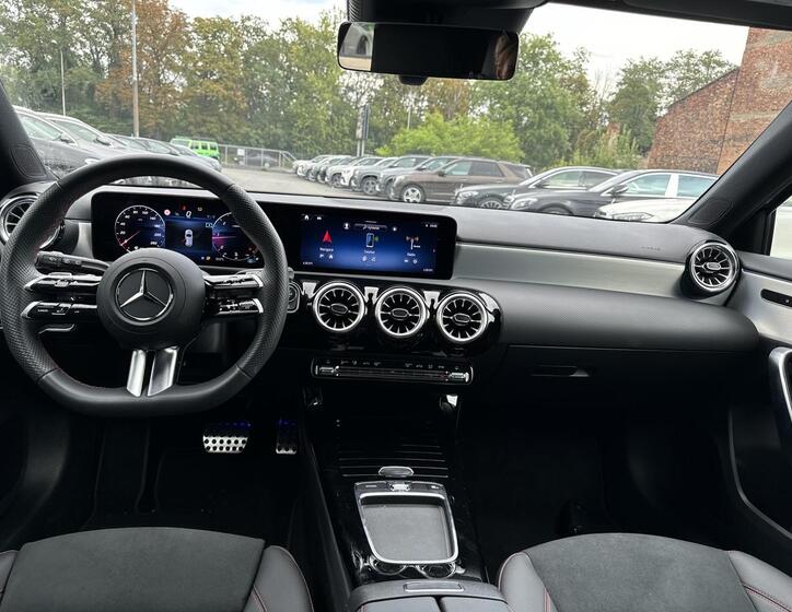 Mercedes-Benz Třídy A 12