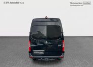 Mercedes-Benz Sprinter 4