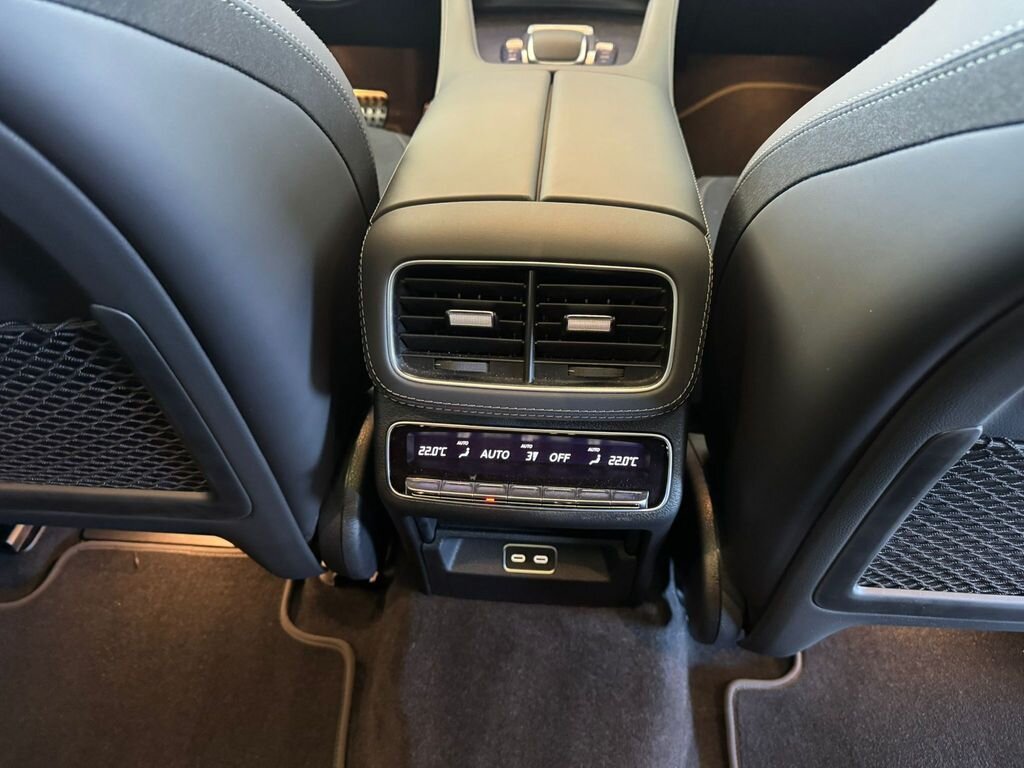 Mercedes-Benz GLE SUV / Terénní 3,0 l 330 kw