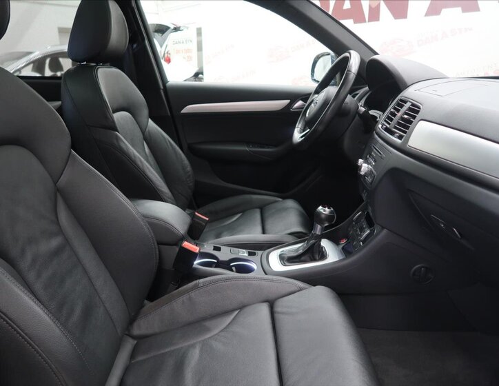 Audi Q3 SUV / Terénní 1,4 l 110 kw