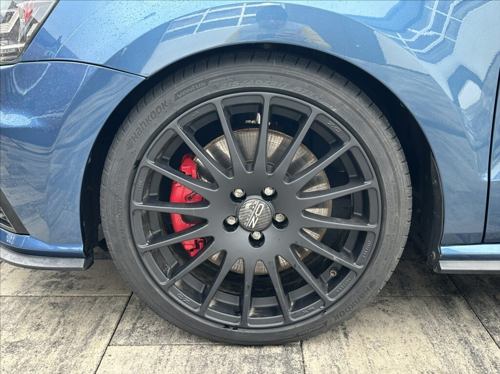 Volkswagen Polo Hatchback 1,8 l 141 kw