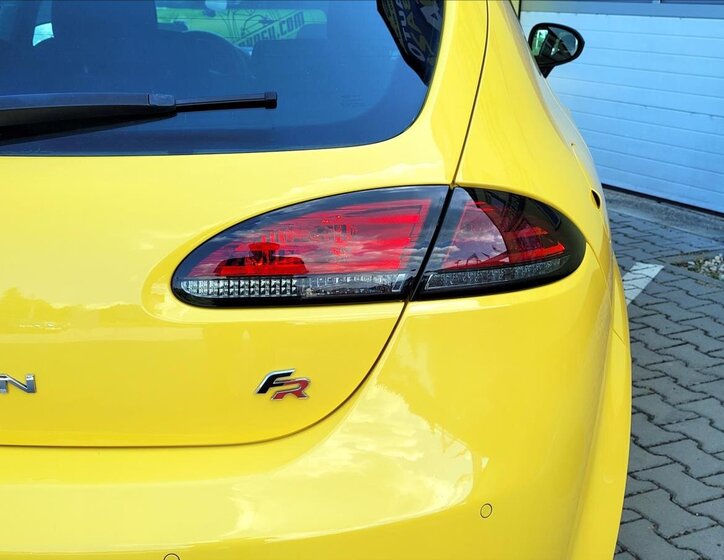 Seat Leon Hatchback 2,0 l 185 kw