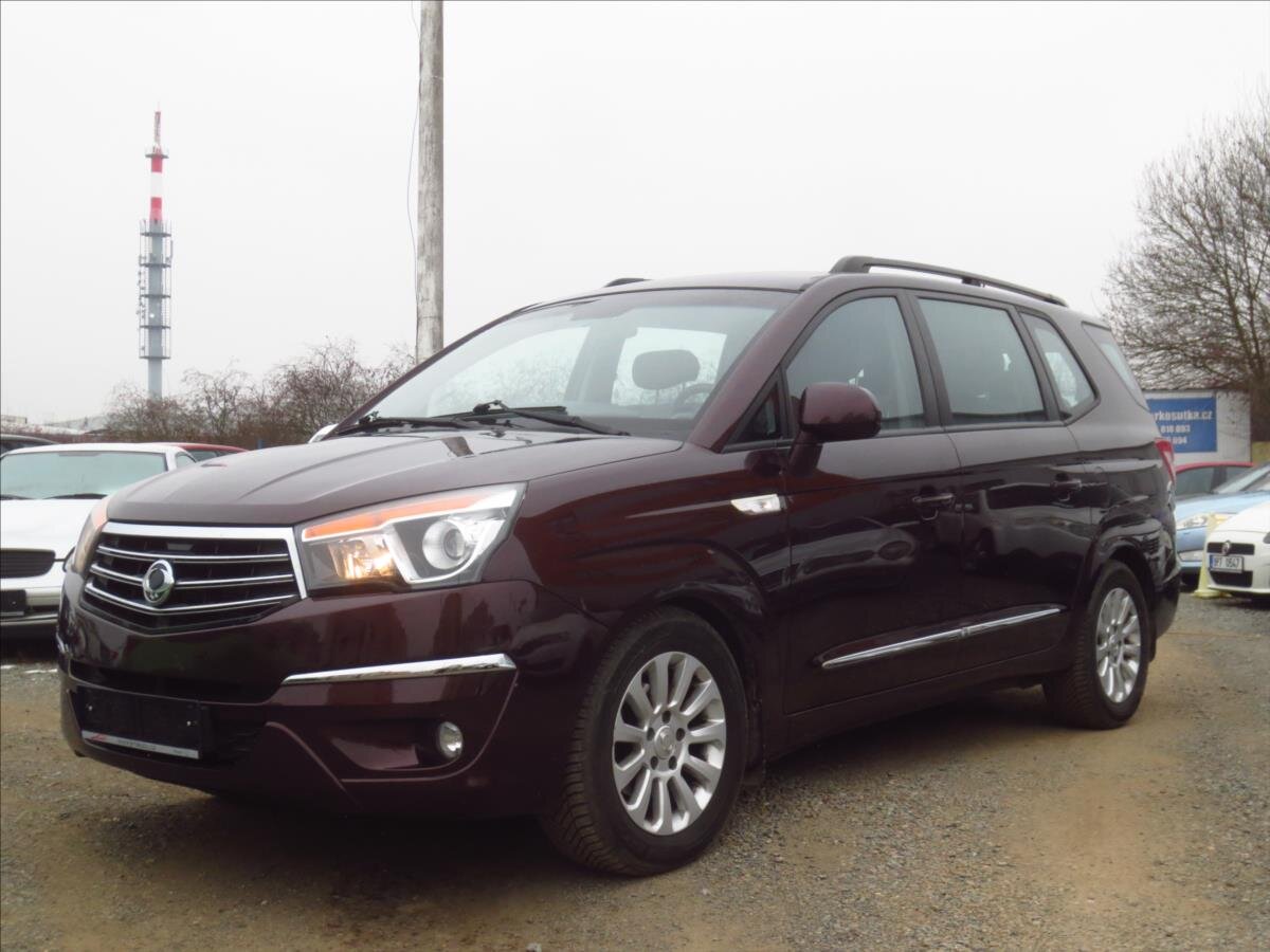 SsangYong Rodius VAN-Minibus 2,0 l 114 kw