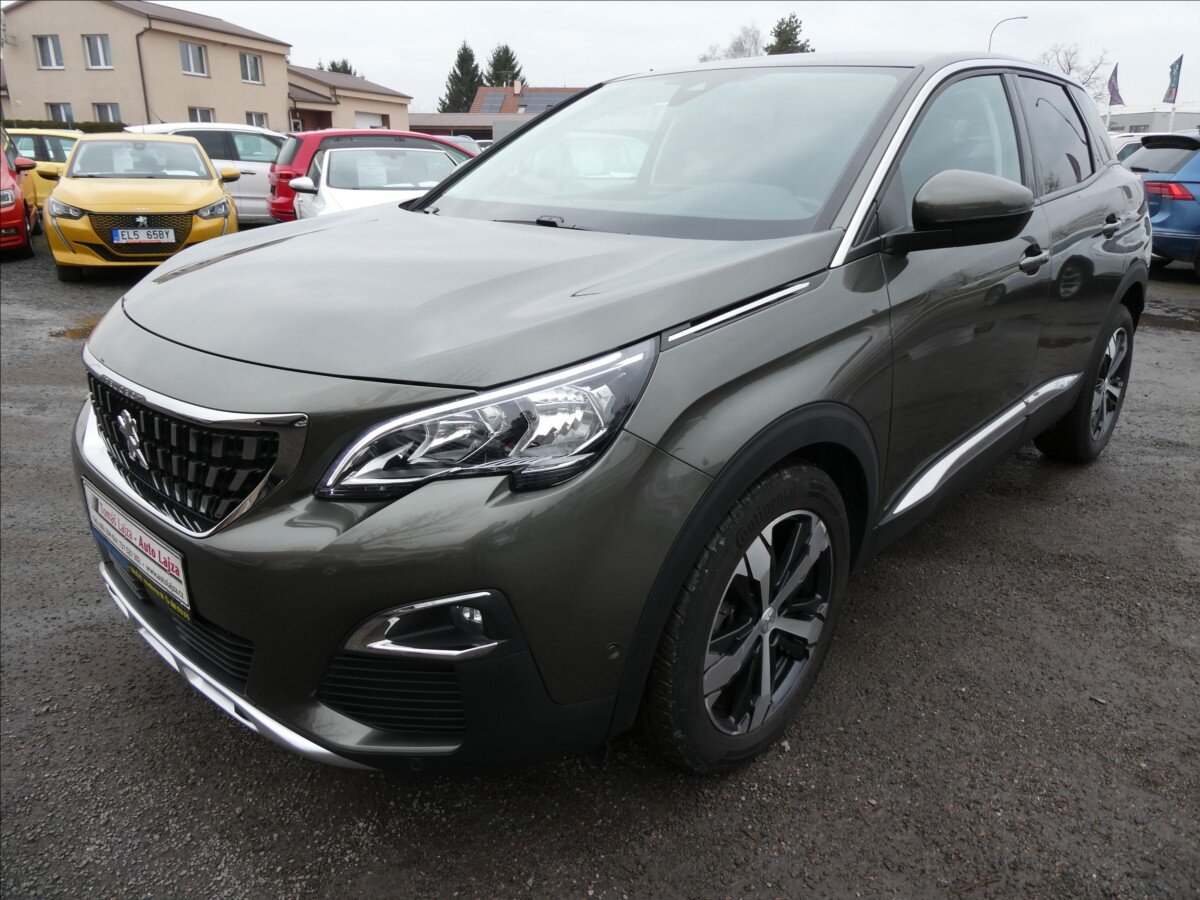 Peugeot 3008 SUV 1,6 l 121 kw