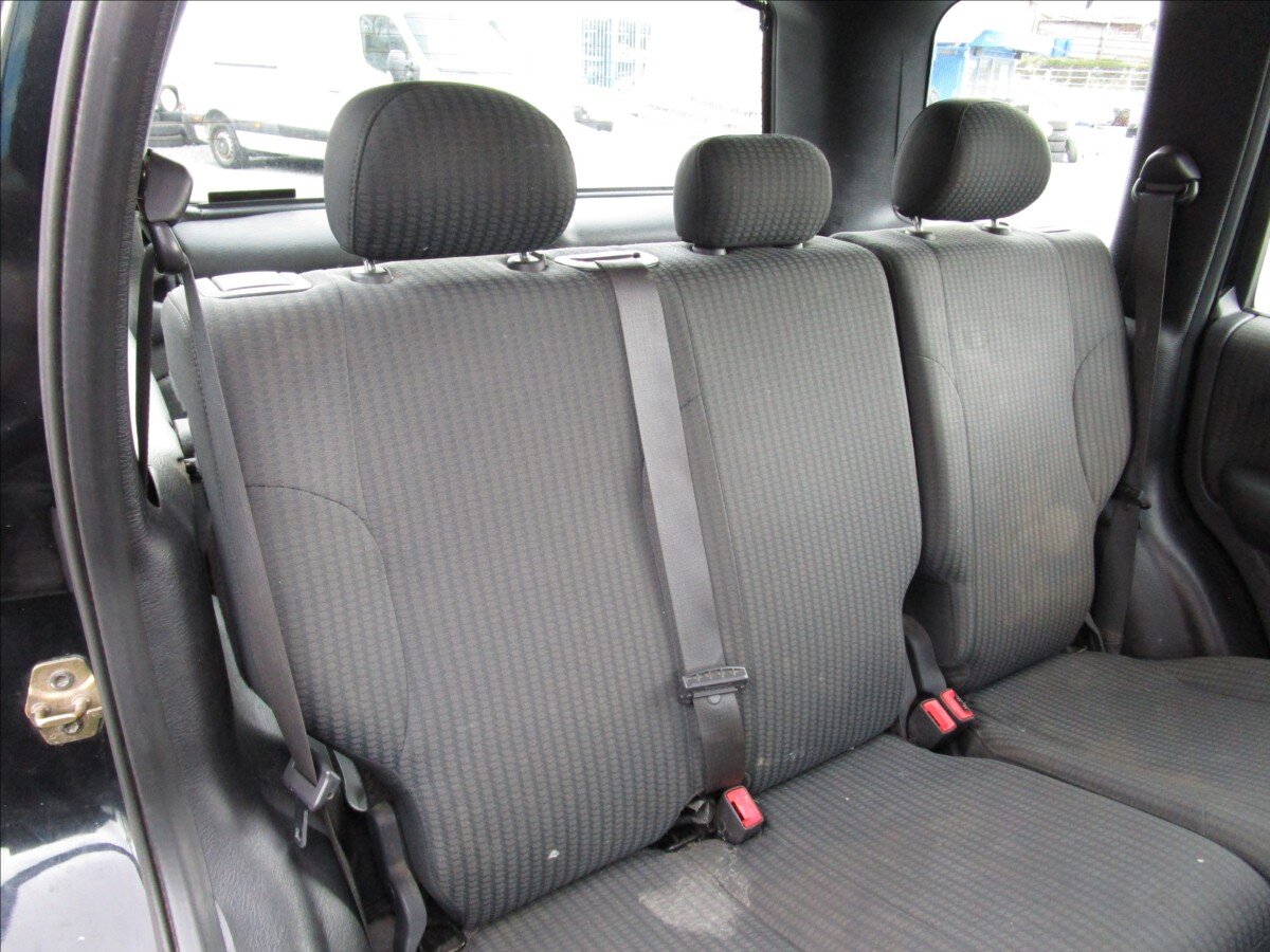 Jeep Cherokee Kombi 2,5 l 105 kw