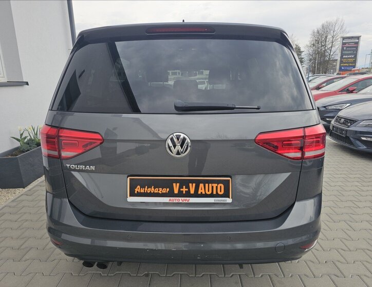 Volkswagen Touran Kombi 2,0 l 110 kw