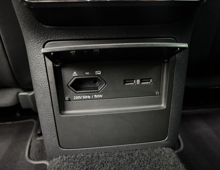 Škoda Superb Kombi 2,0 l 140 kw