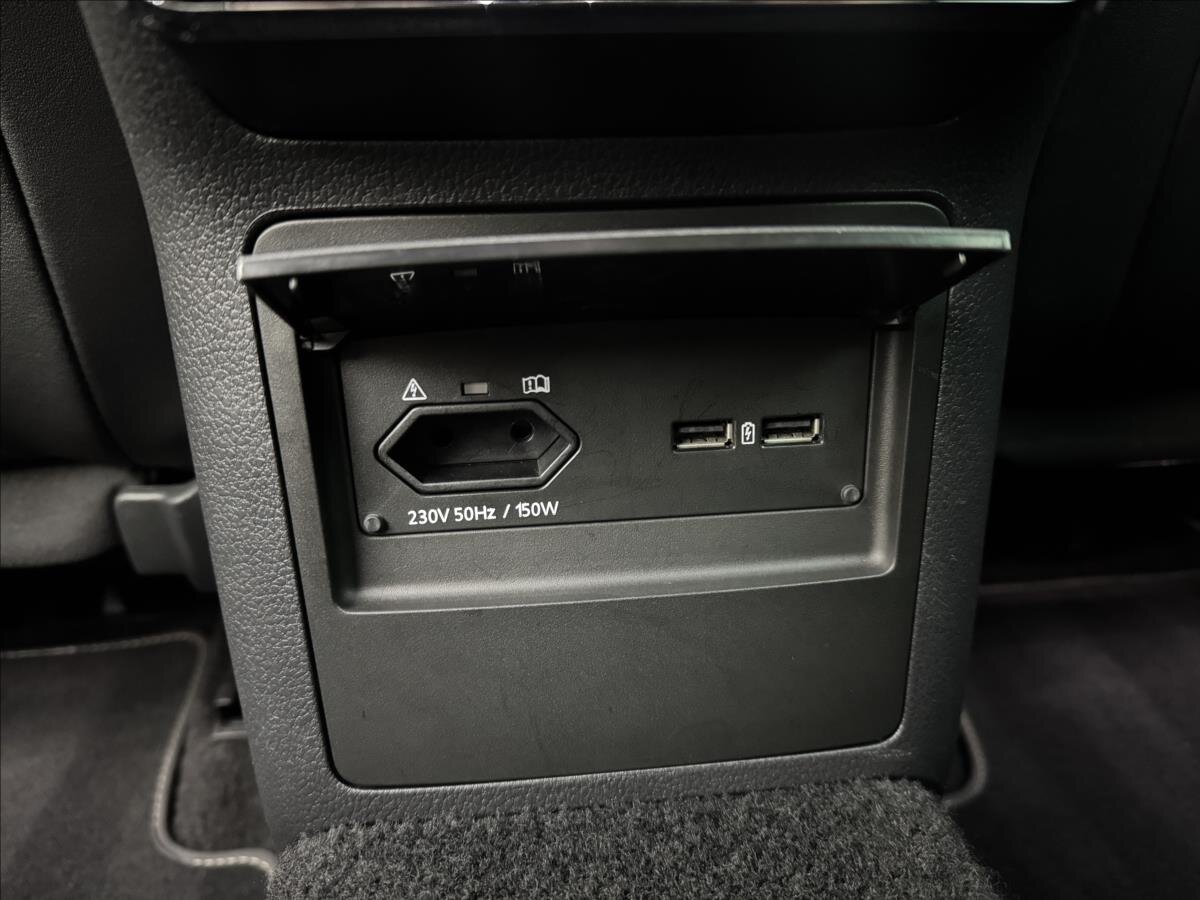 Škoda Superb Kombi 2,0 l 140 kw