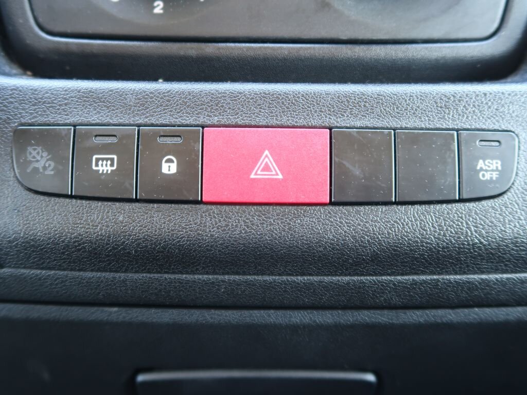 Opel Movano Skříň 2,2 l 103 kw