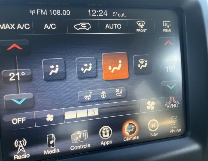 Jeep Cherokee SUV 2,2 l 147 kw