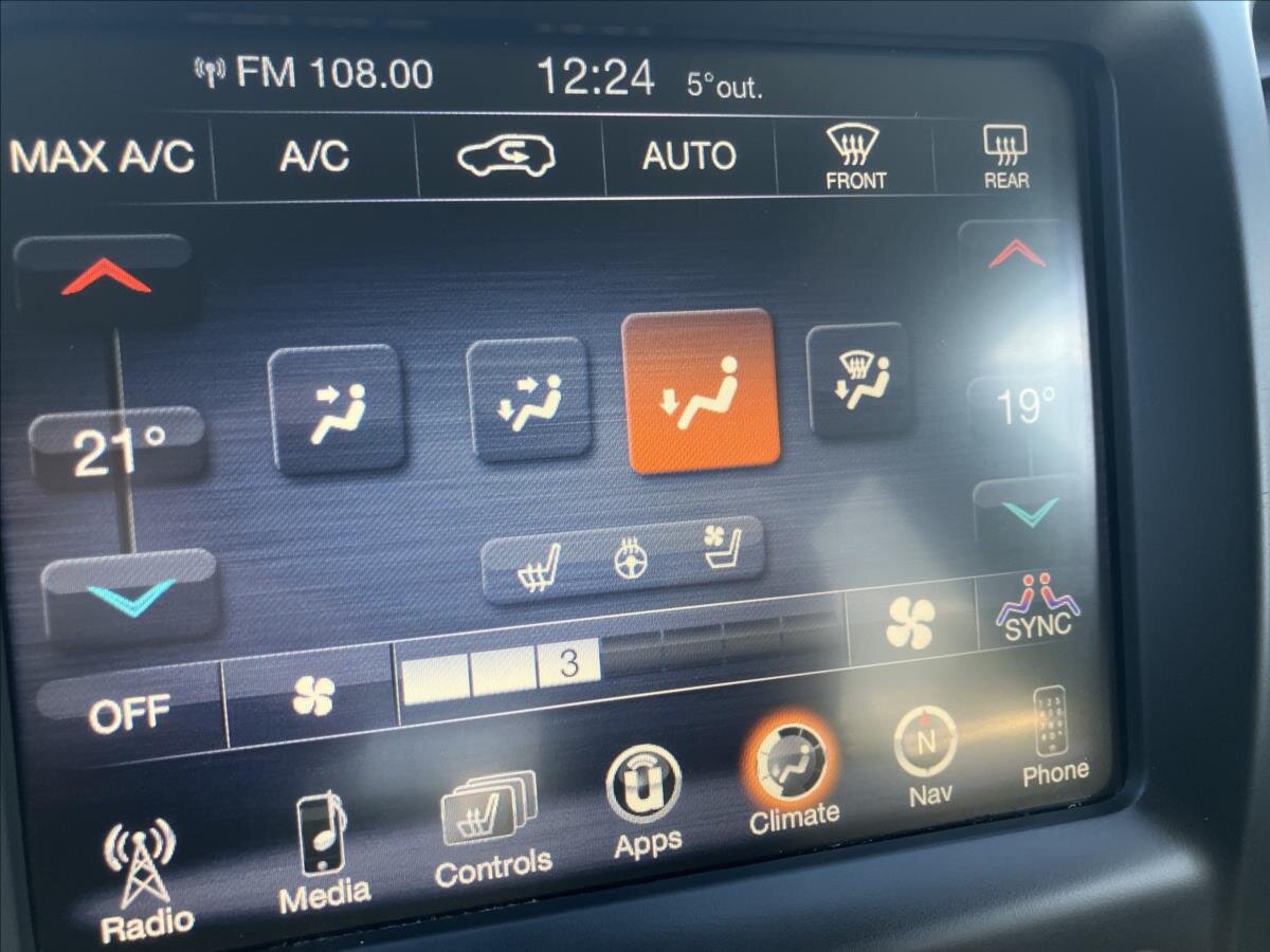 Jeep Cherokee SUV 2,2 l 147 kw