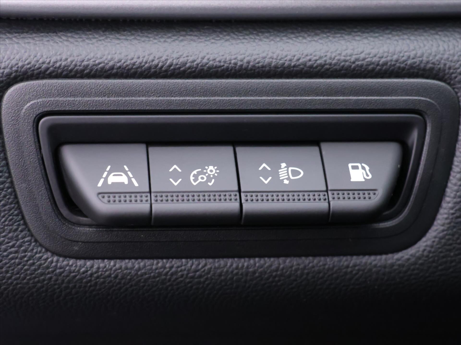 Renault Captur SUV / Terénní 1,6 l 68 kw