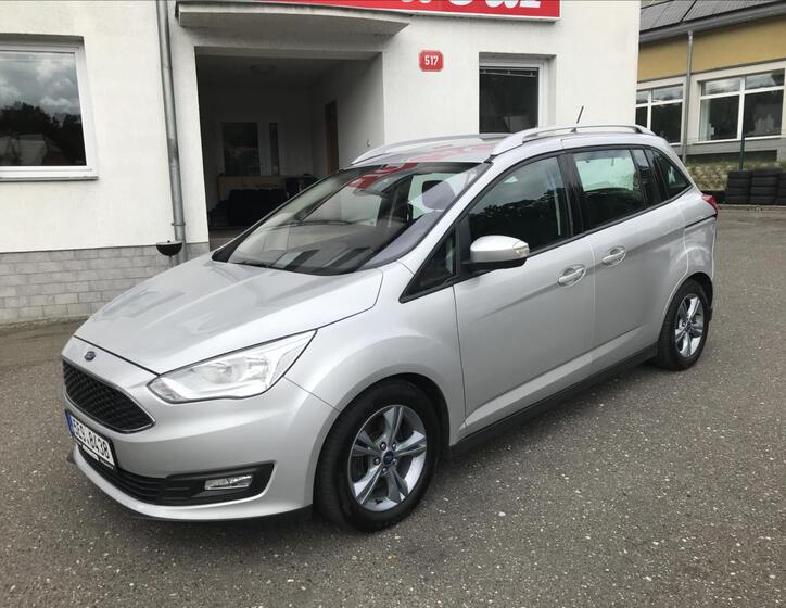 Ford Grand C-MAX 3