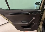 Škoda Superb Liftback 2,0 l 140 kw