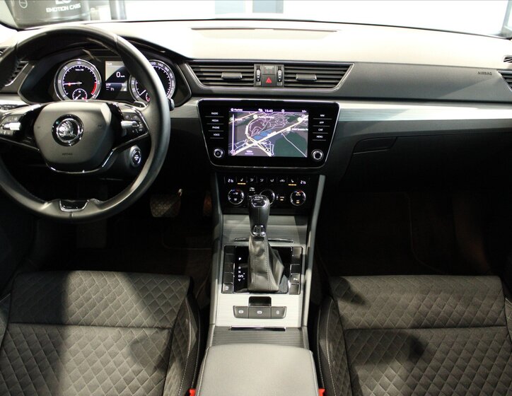 Škoda Superb Kombi 2,0 l 110 kw