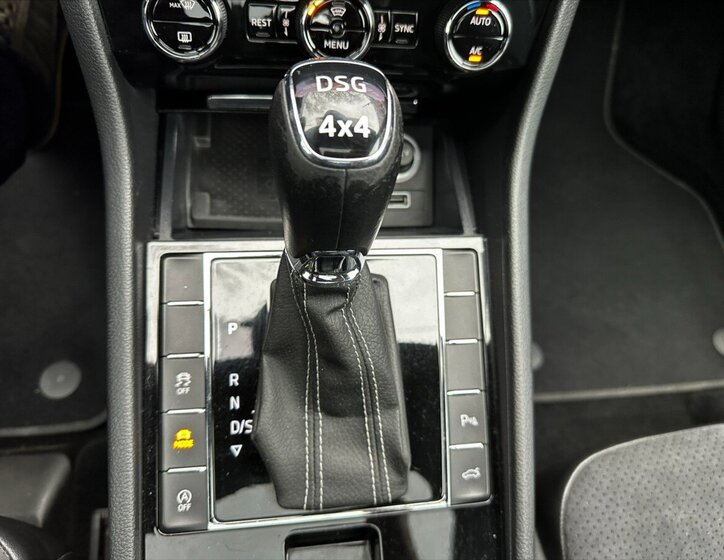 Škoda Superb Kombi 2,0 l 206 kw