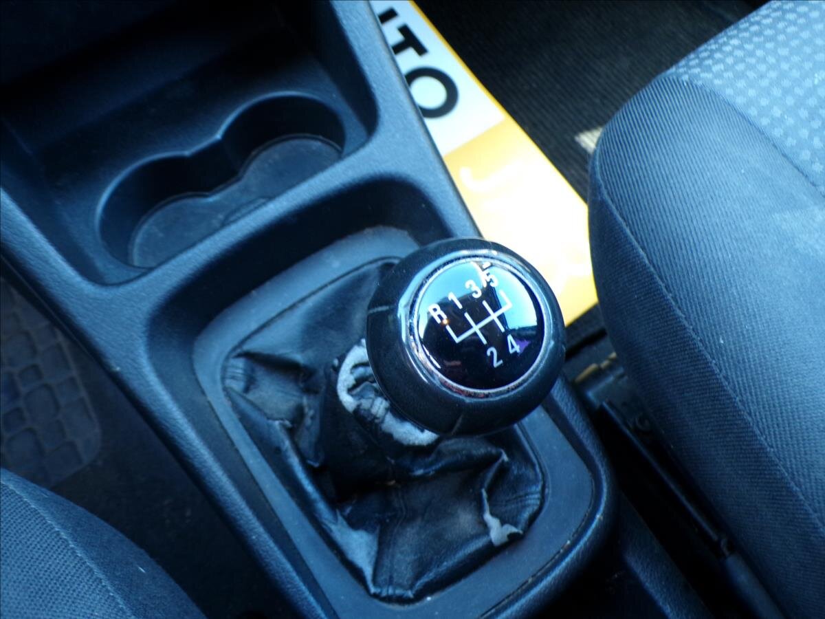 Opel Zafira MPV 1,6 l 74 kw