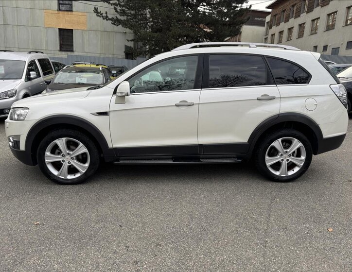 Chevrolet Captiva SUV 2,2 l 135 kw
