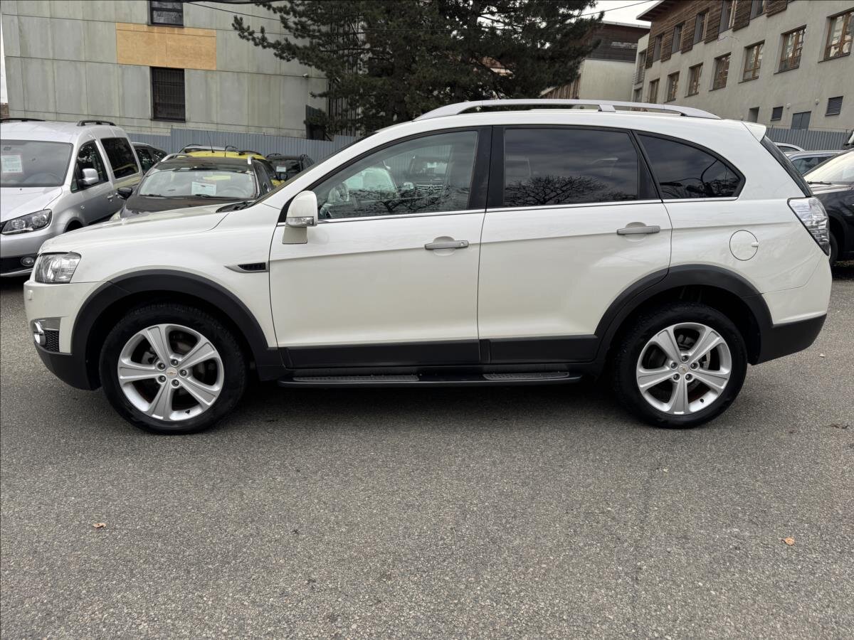 Chevrolet Captiva SUV 2,2 l 135 kw
