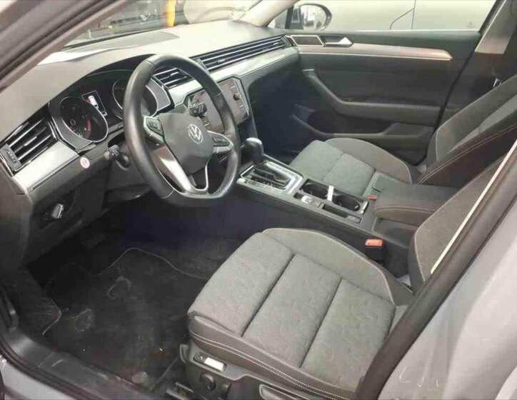 Volkswagen Passat Kombi 2,0 l 110 kw